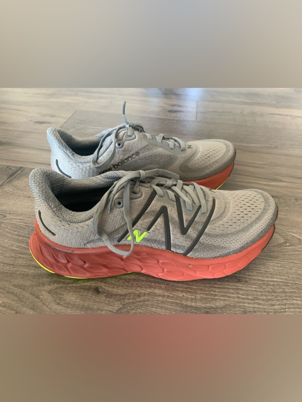 New Balance Men’s Running Shoes Fresh Foam X More v4 Size 9.5D Grey/Red